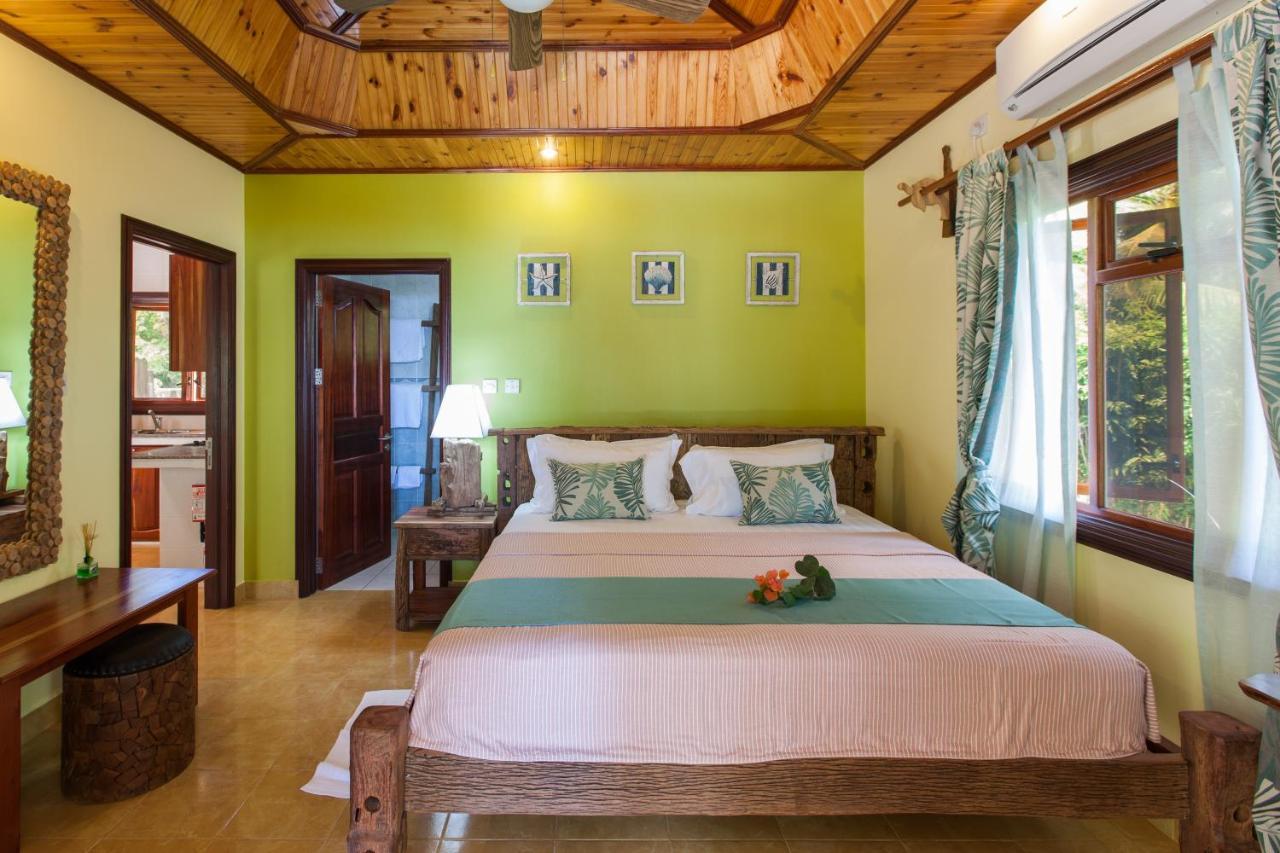 Anse Severe Beach Villas La Digue Exterior photo